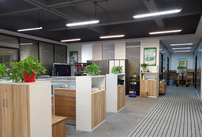 华芯丰电子科技（苏州）有限公司